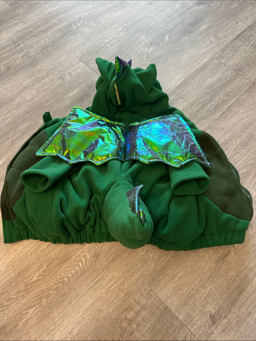 Old Navy Green Dragon Toddler Costume with Dark Green Belly and Wing Accents - Picture 7 of 7
